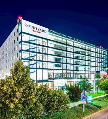 Courtyard by Marriott Prague Airport | Building